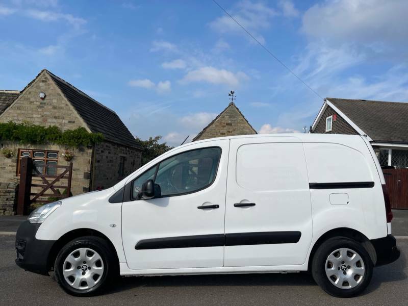Peugeot Partner 1.6 Bluehdi 854 Professional L1 - 2016 66 MJ66BSX White #3