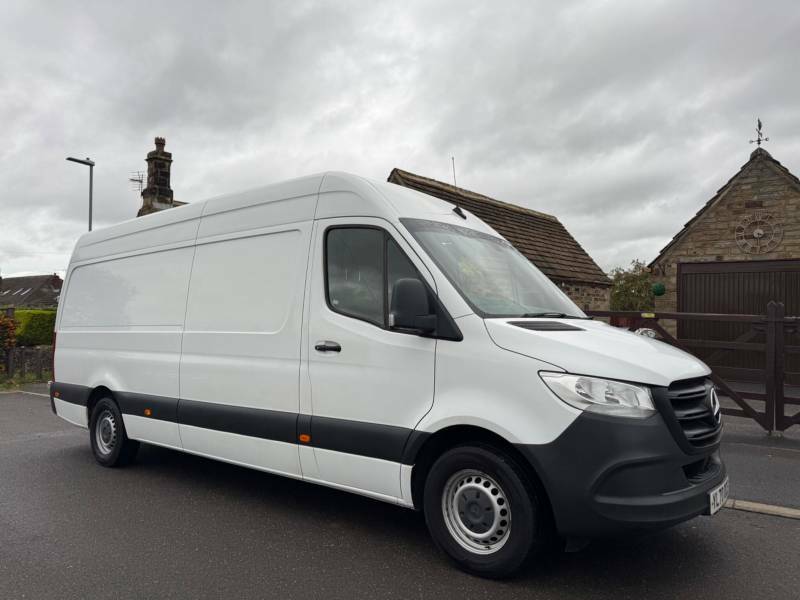 Mercedes-Benz Sprinter 2.0 315 Cdi Progressive Rwd L3 H2 Euro 6 Ss White