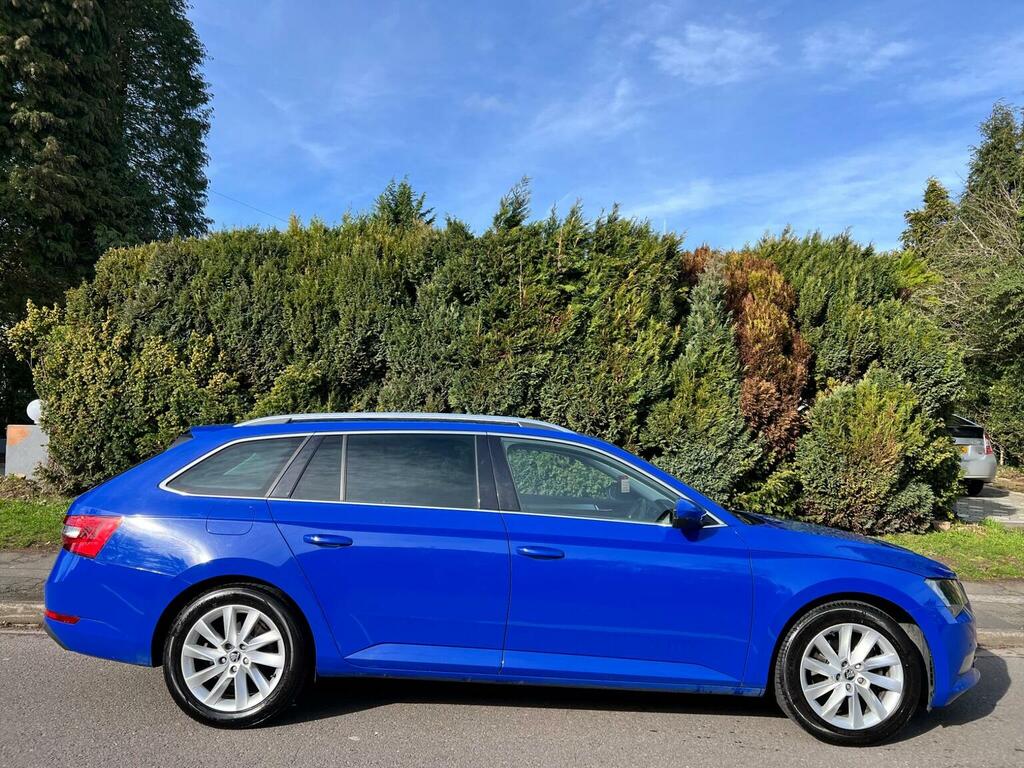 Skoda Superb 2.0 Tdi Se Technology Euro 6 Ss OW19RVF Blue #2