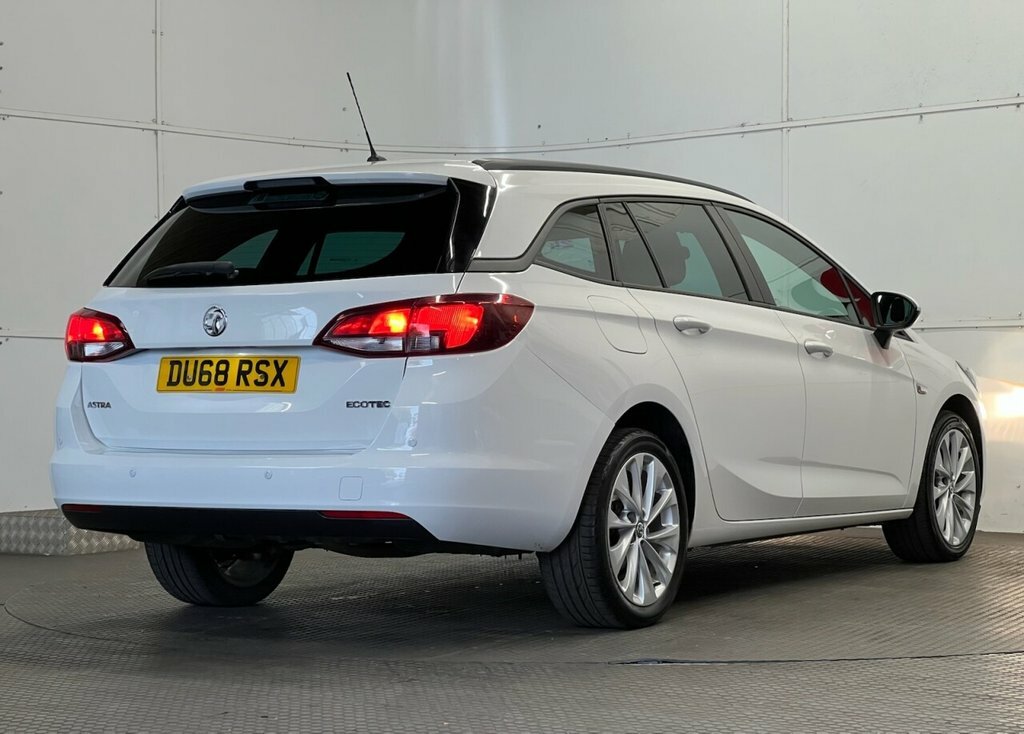 Vauxhall Astra 1L Design DU68RSX White #3