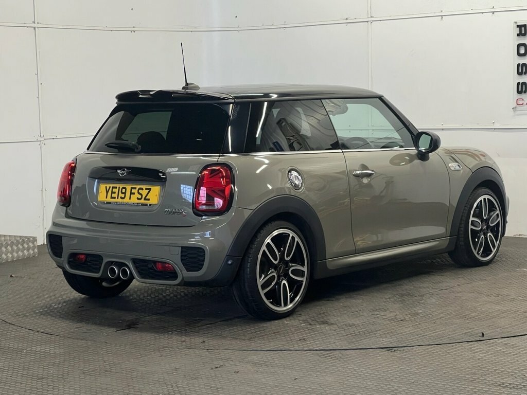 Mini Hatch 2L Cooper S Sport YE19FSZ Grey #3