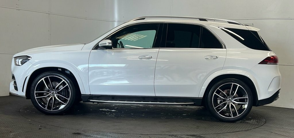 Mercedes-Benz GLE Class 2.9L Gle 400 D 4Matic Amg Line Premium Plus P70AMY White #6