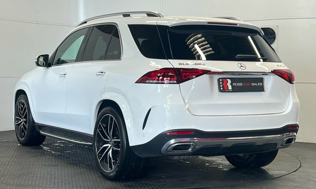 Mercedes-Benz GLE Class 2.9L Gle 400 D 4Matic Amg Line Premium Plus P70AMY White #5