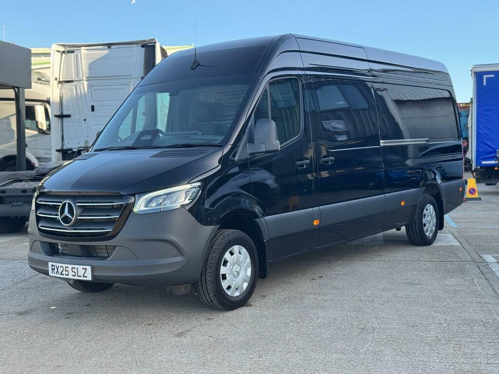 Mercedes-Benz Sprinter 2.0 315 Cdi Select Rwd L3 H2 Euro 6 Ss Black