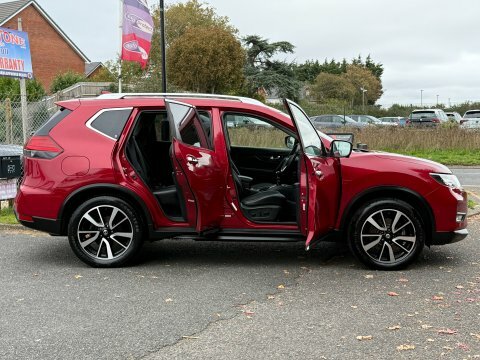 Nissan X-Trail Dci Tekna PE69XPN Red #2