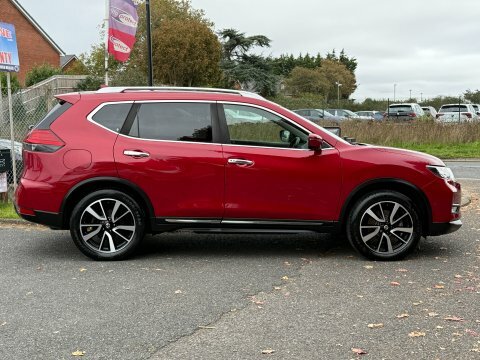 Nissan X-Trail Dci Tekna Red