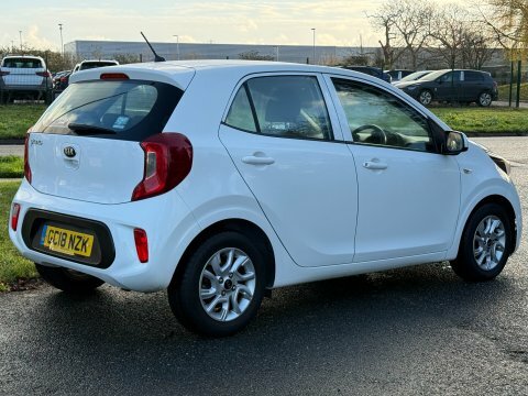 Kia Picanto 2 7 355 White #4