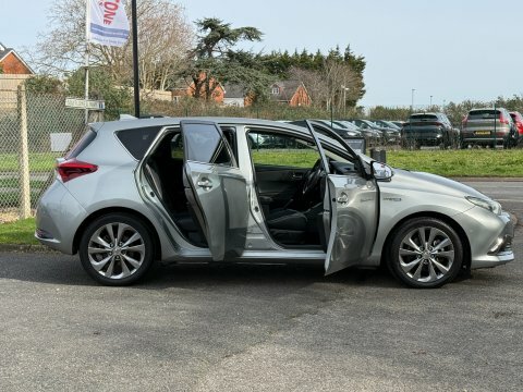 Toyota Auris Vvt-i Excel Hybrid GX16WWY Grey #3