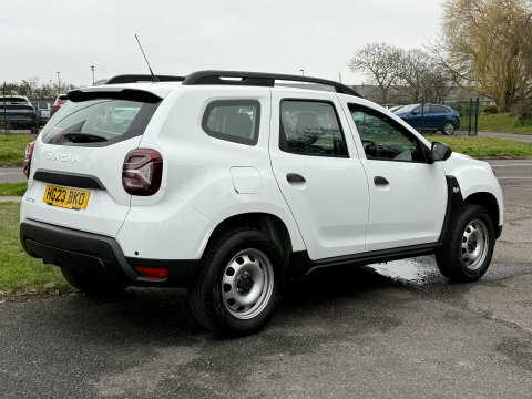 Dacia Duster Essential Tce HG23BKO White #4