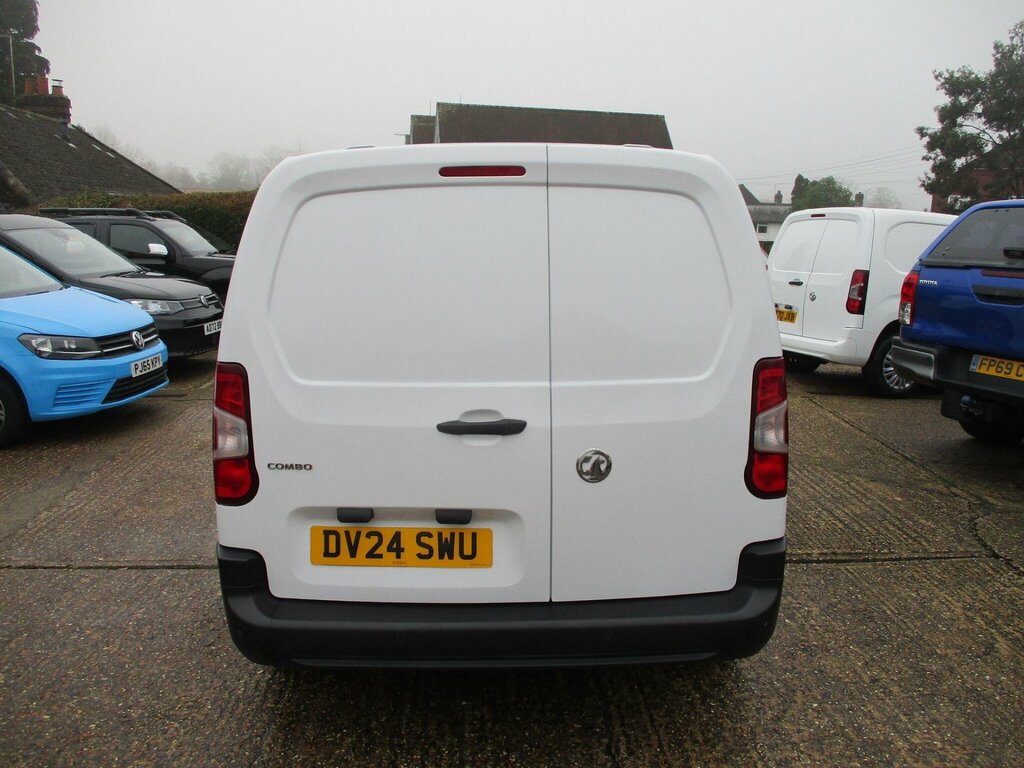 Vauxhall Combo 1.5 Turbo D 2300 Prime L2 H1 Euro 6 Ss 6Dr DV24SWU White #4