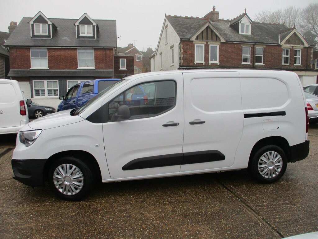 Vauxhall Combo 1.5 Turbo D 2300 Prime L2 H1 Euro 6 Ss 6Dr DV24SWU White #2