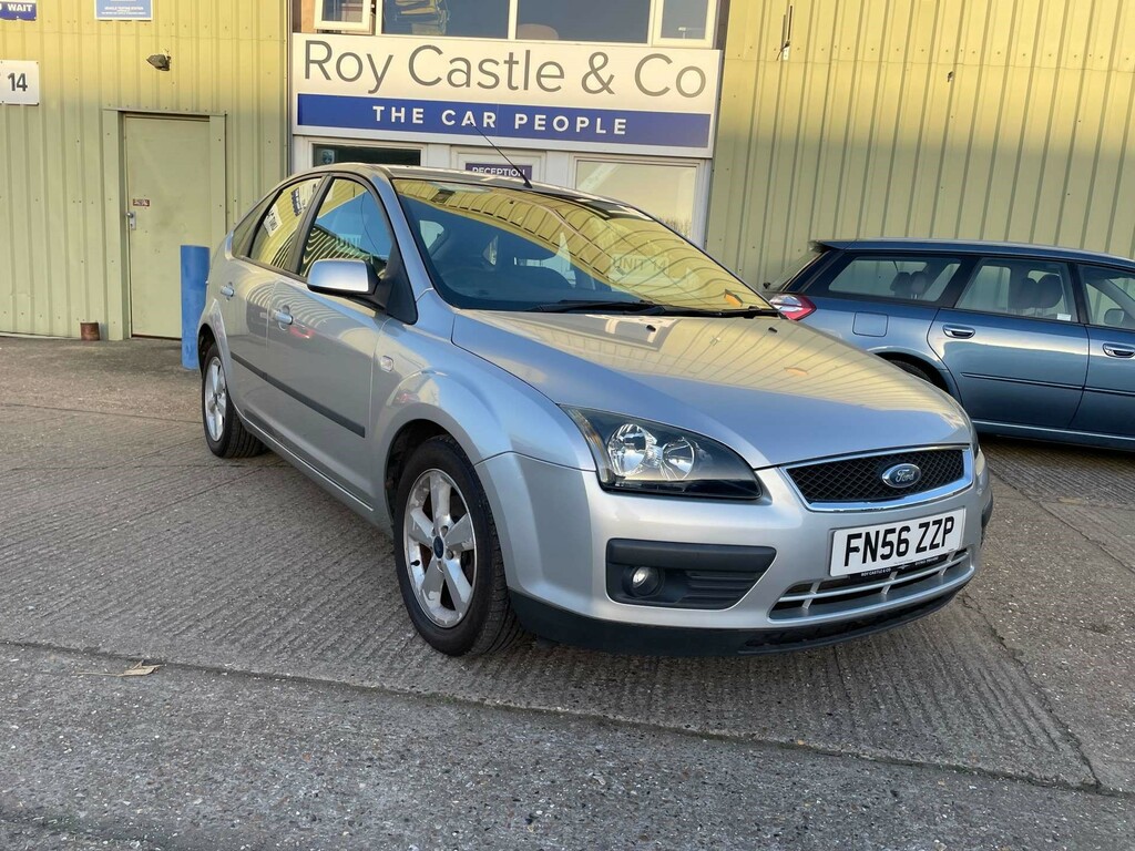 Ford Focus Zetec Climate Silver