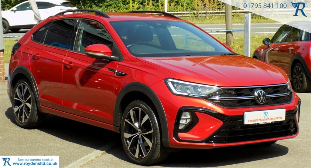 Volkswagen Taigo R-line Tsi Red