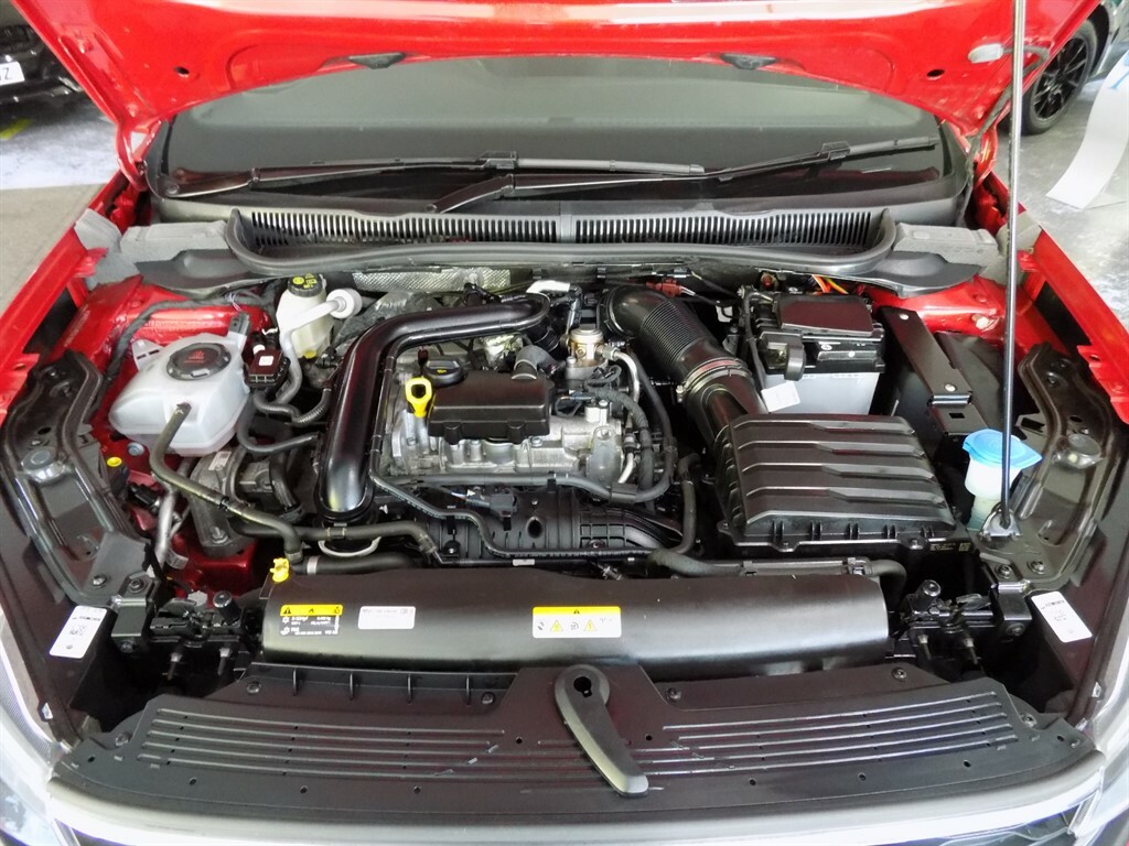 Volkswagen Taigo R-line Tsi GL22CEJ Red #6