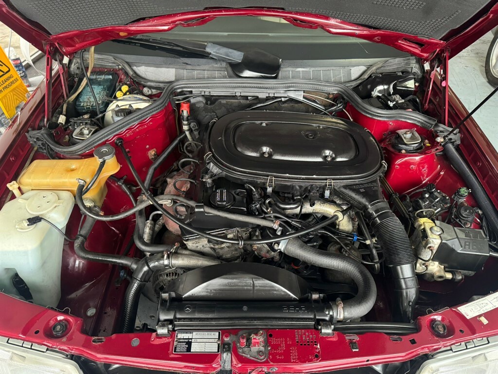 Mercedes-Benz 190 E Auto Red #5