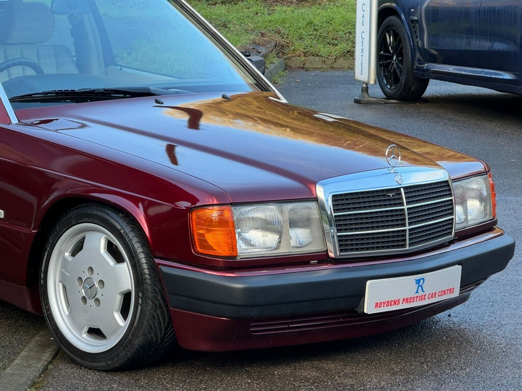 Mercedes-Benz 190 E Auto Red #3