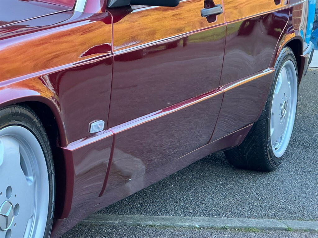 Mercedes-Benz 190 E Auto Red #6