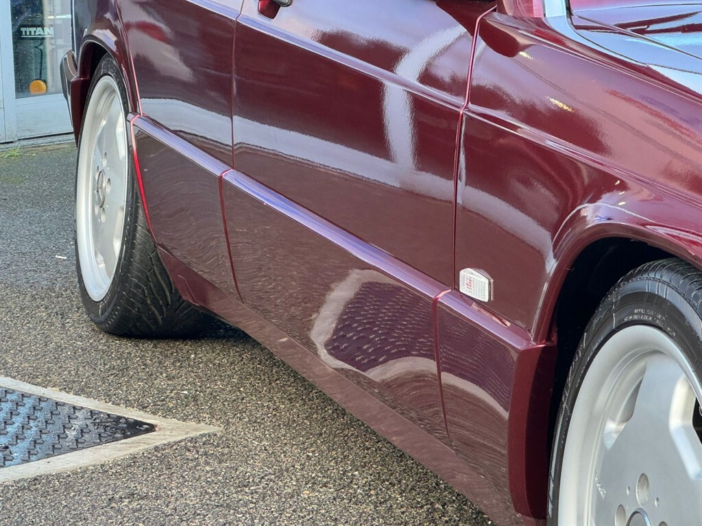 Mercedes-Benz 190 E Auto Red #2