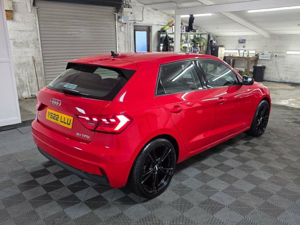 Audi A1 1.0 Tfsi 30 Technik Sportback Eu YS22LLU Red #2