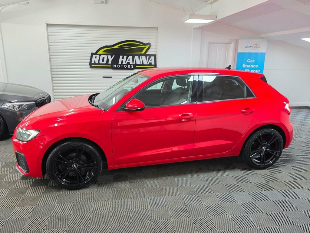 Audi A1 1.0 Tfsi 30 Technik Sportback Eu YS22LLU Red #4