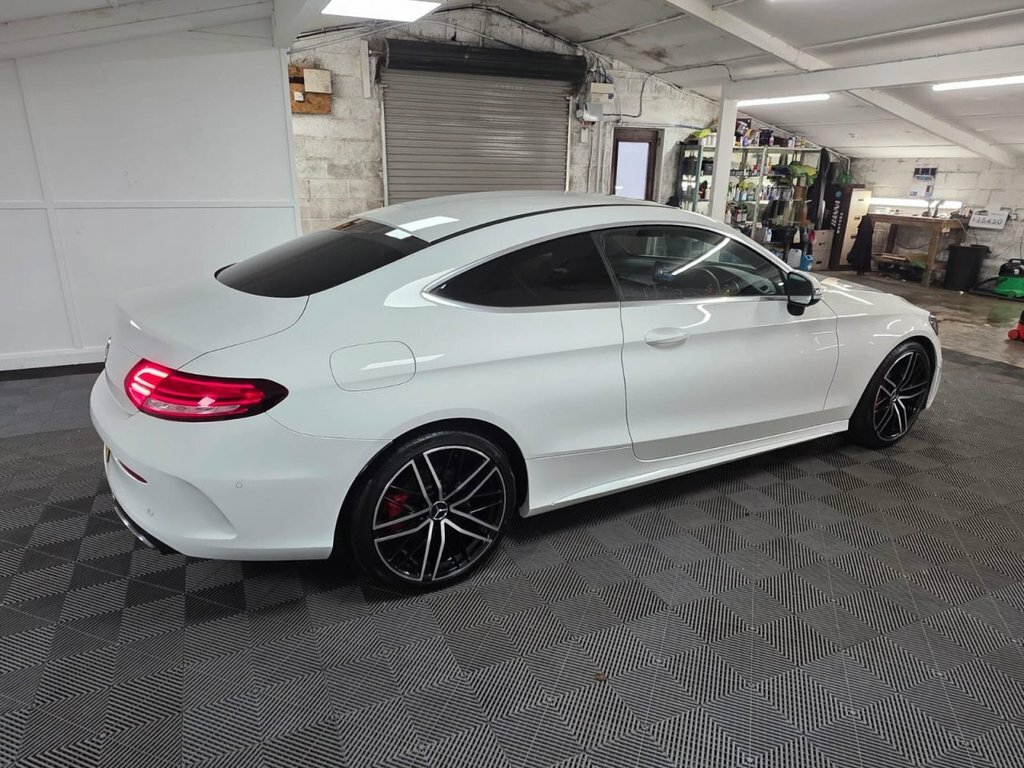 Mercedes-Benz C Class 2.0 C300d Amg Line Premium Coupe G-tr RJ19MFA White #6