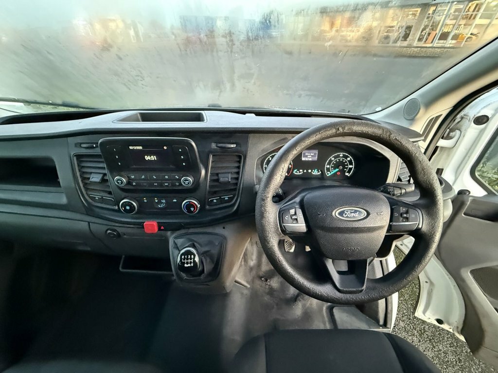 Ford Transit Custom 2L Leader FX69JYN White #4