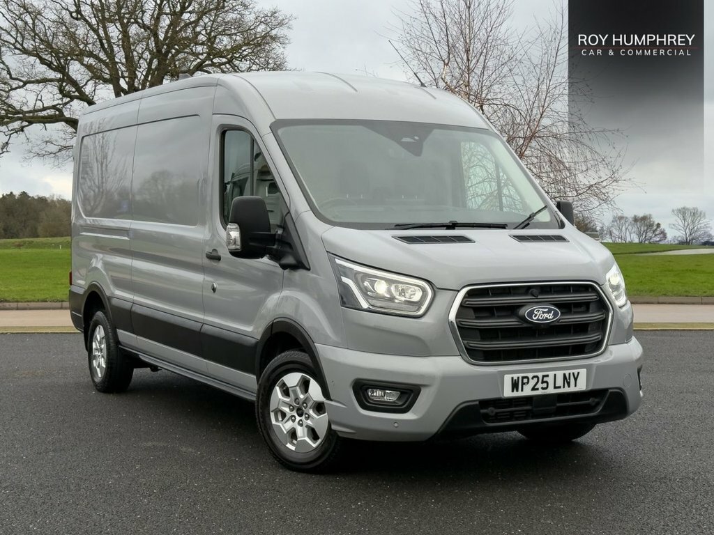 Ford Transit Custom 2L Limited Grey