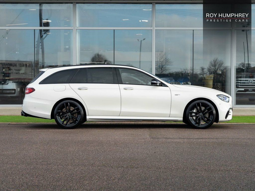 Mercedes-Benz E Class 3.0 E53h Biturbo Mhev Amg Night Edition Premium P White #3