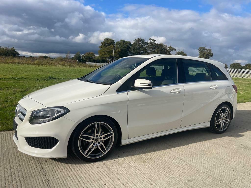 Mercedes-Benz B Class 2.1 B200d Amg Line 7G-dct Euro 6 S S White