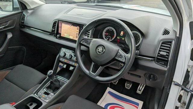 Skoda Karoq 2.0 Tdi Scout Suv 4Wd Euro 6 S DX19FXA White #3