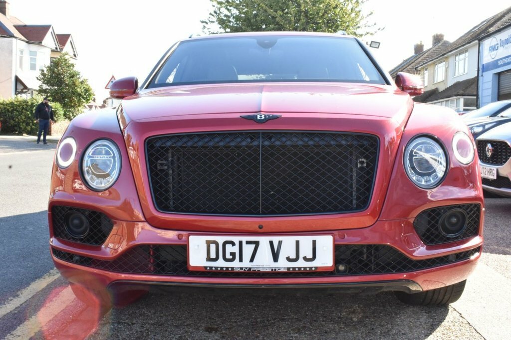 Bentley Bentayga 4L V8 D Red #6