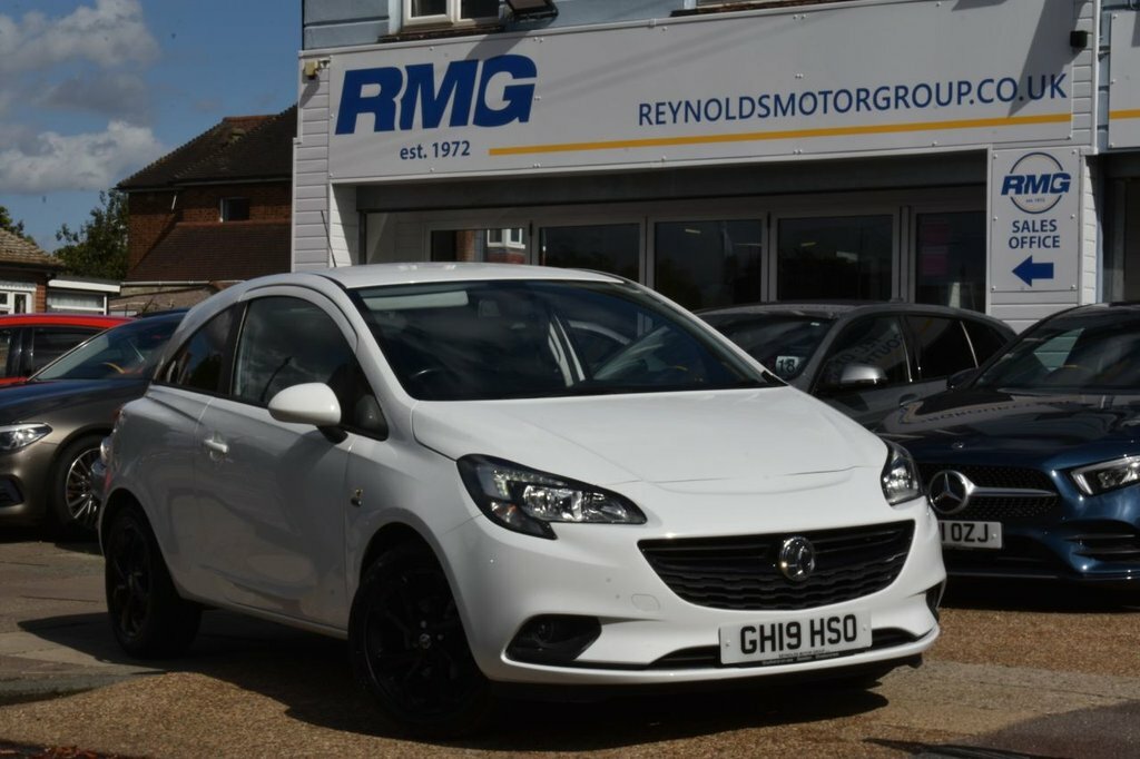 Vauxhall Corsa 1.4L Griffin White