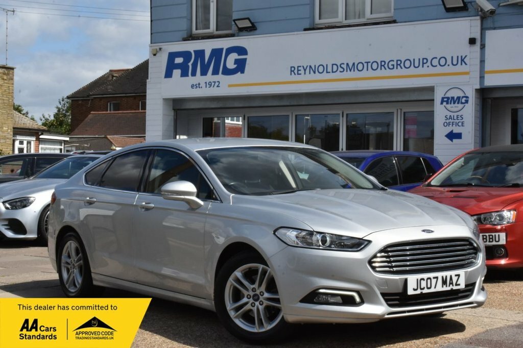 Ford Mondeo 1L Zetec Silver