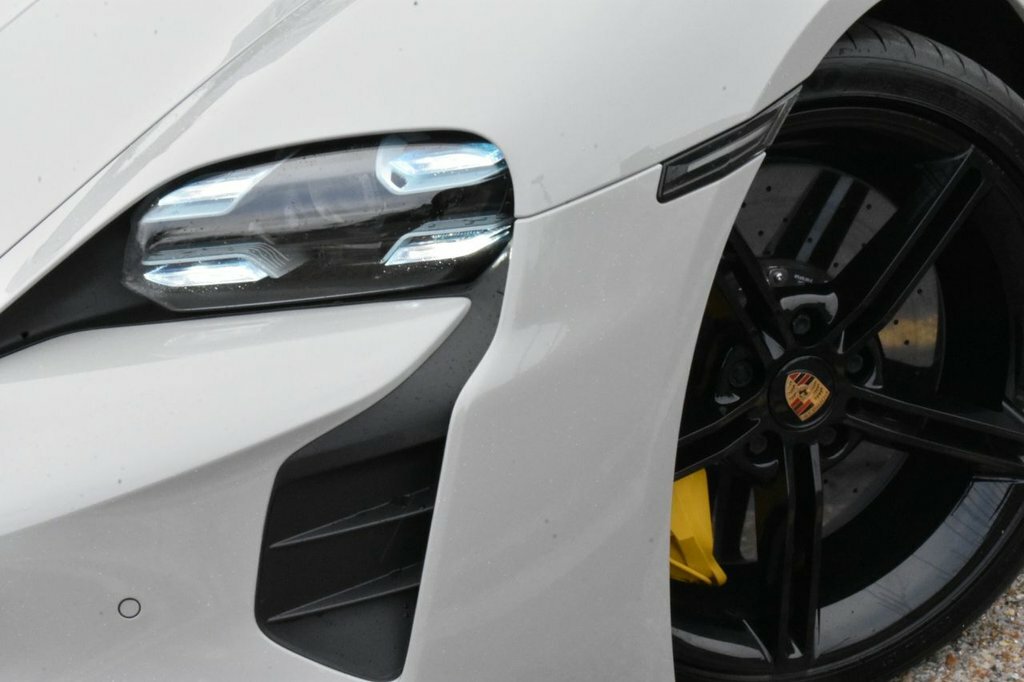 Porsche Taycan Saloon R16RHD Grey #3