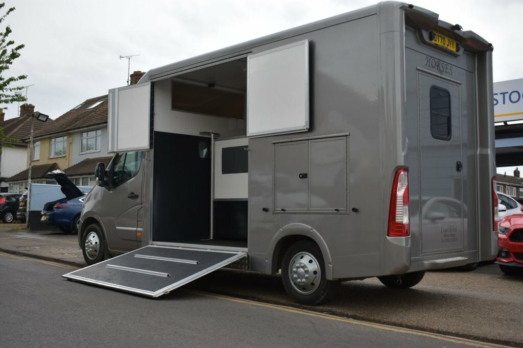 Vauxhall Movano 2.3L Edition DT70JYV Silver #5