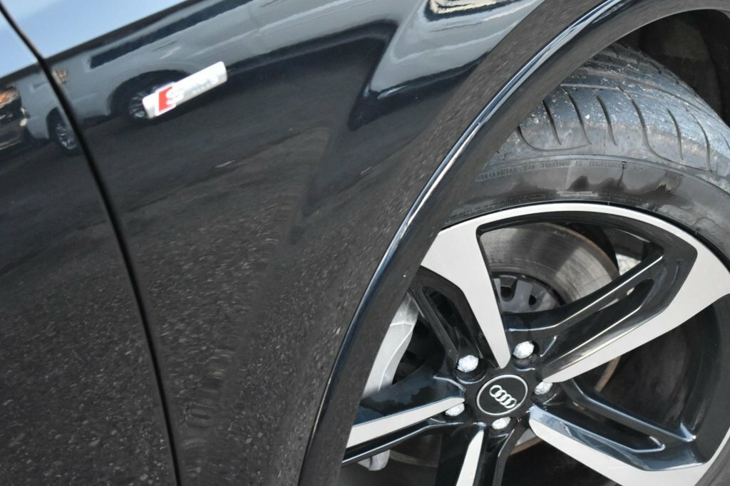 Audi Q7 3L Black Edition DF19EZJ Black #2