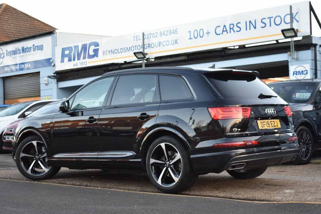 Audi Q7 3L Black Edition DF19EZJ Black #5