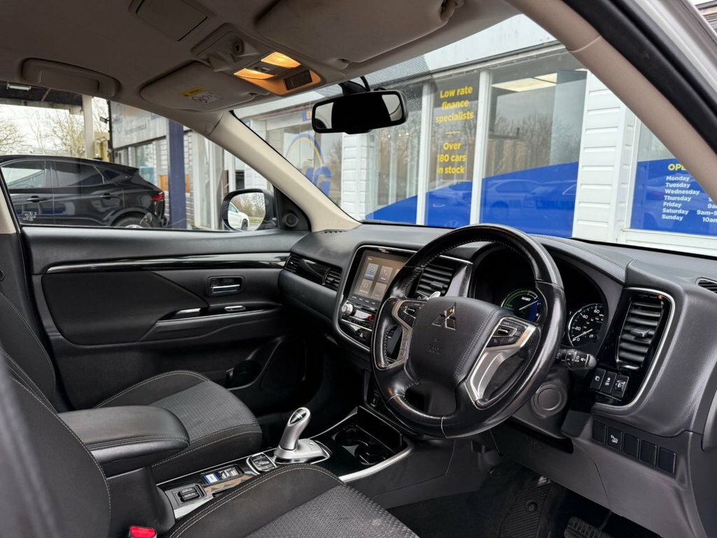 Mitsubishi Outlander 2L Design SJ69YCL Silver #3