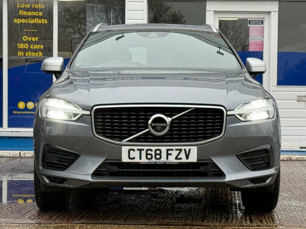 Volvo XC60 2L R-design CT68FZV Grey #3