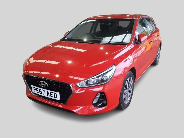 Hyundai I30 1L Se PE67AED Red #2