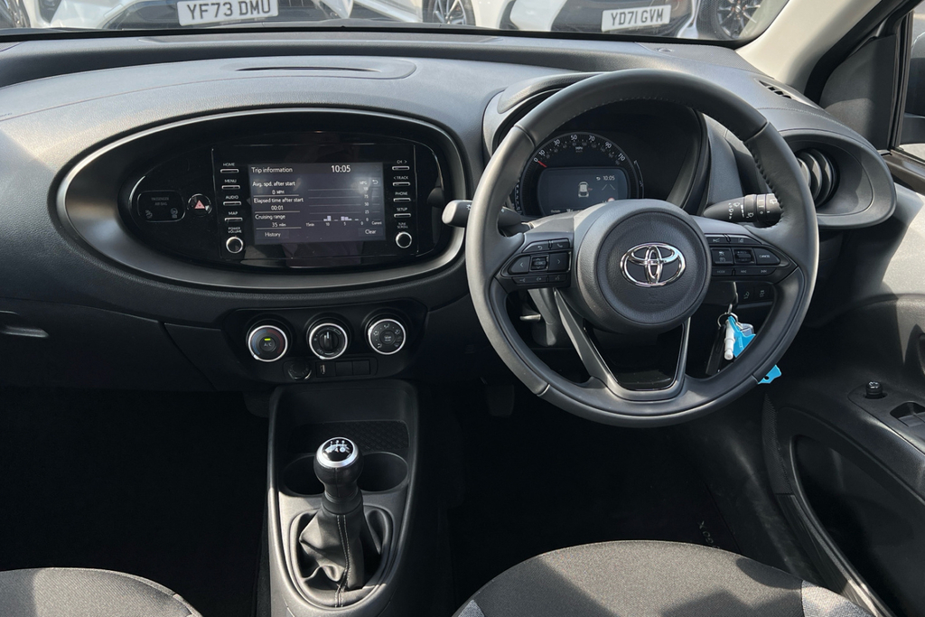 Toyota Aygo X 1.0 Vvt-i Pure Euro 6 Ss YF22KFG Silver #5