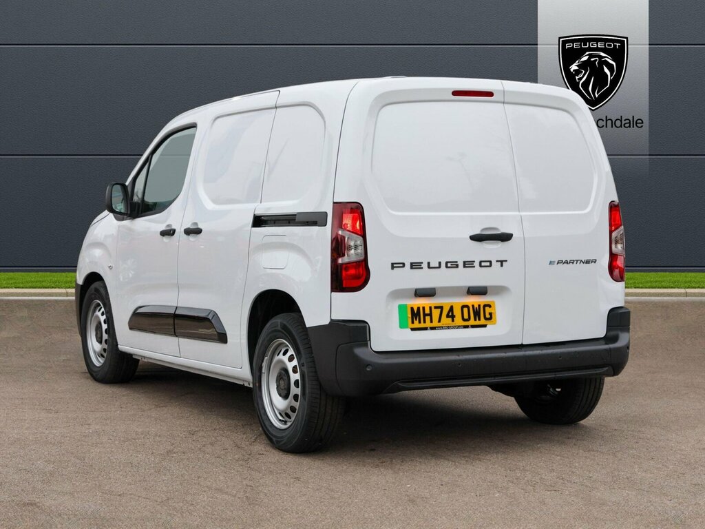 Peugeot E-Partner 800 52Kwh Professional Standard Panel Van Swb White #3