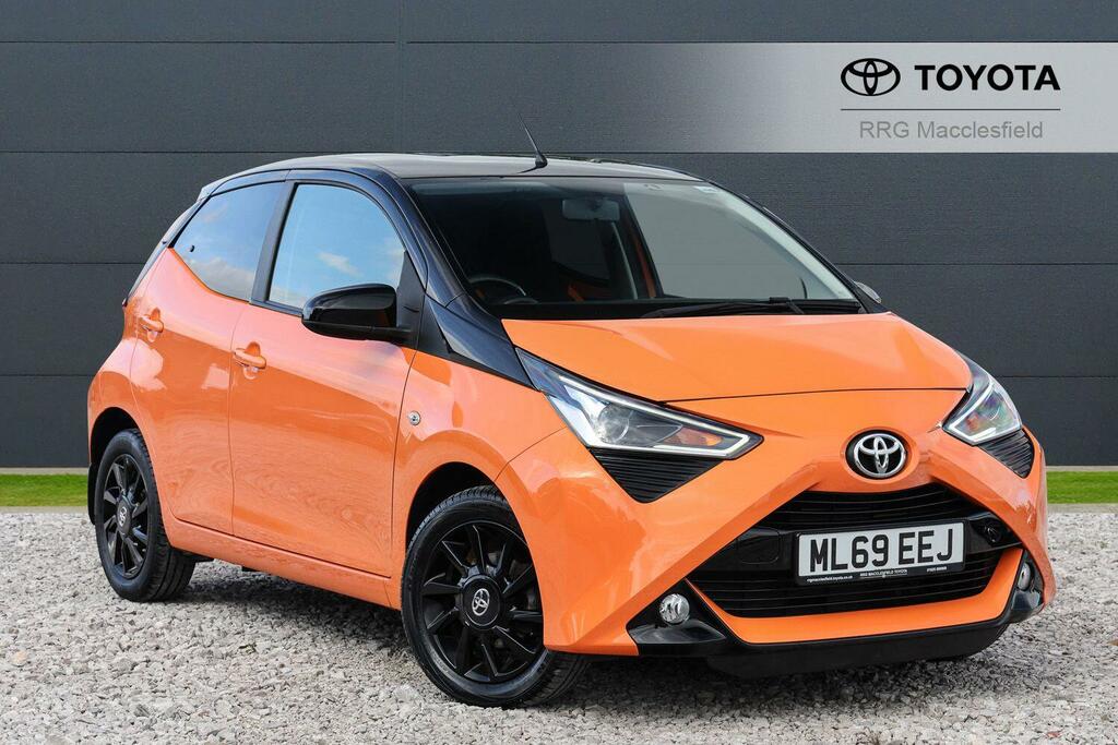 Toyota Aygo 1.0 Vvt-i X-cite Euro 6 Orange