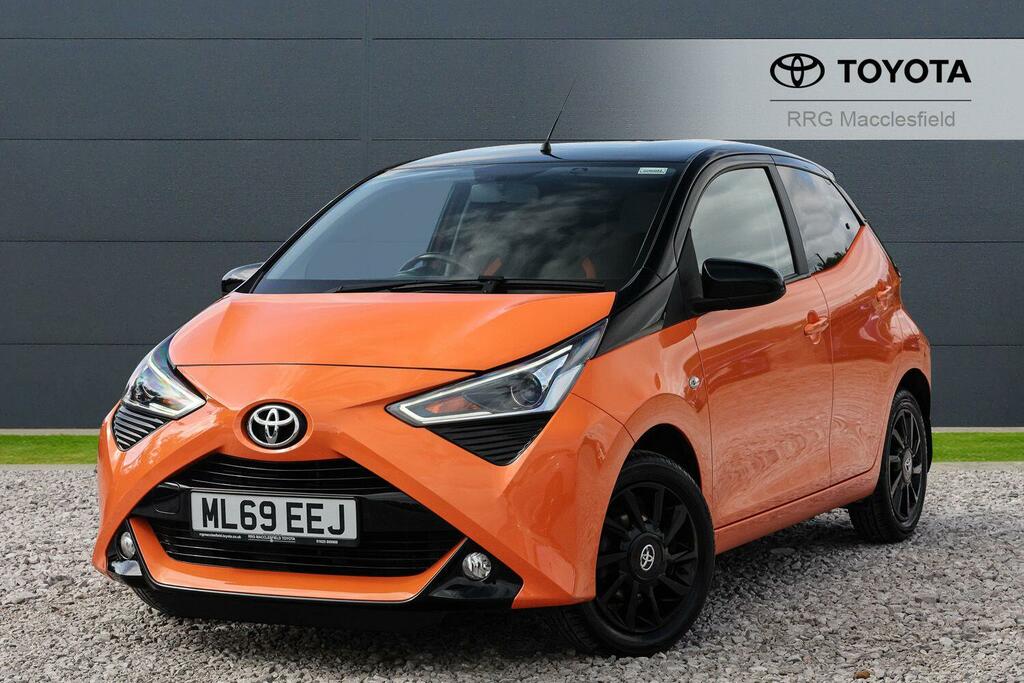 Toyota Aygo 1.0 Vvt-i X-cite Euro 6 ML69EEJ Orange #3