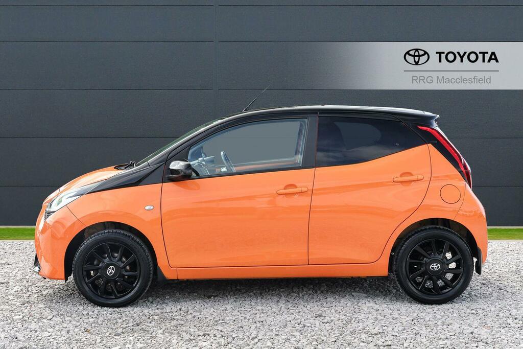 Toyota Aygo 1.0 Vvt-i X-cite Euro 6 ML69EEJ Orange #5