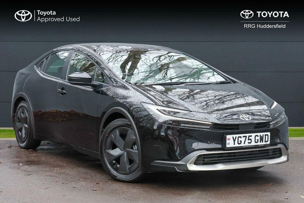 Toyota Prius 2.0 13.6Kwh Design Cvt Euro 6 Ss Black
