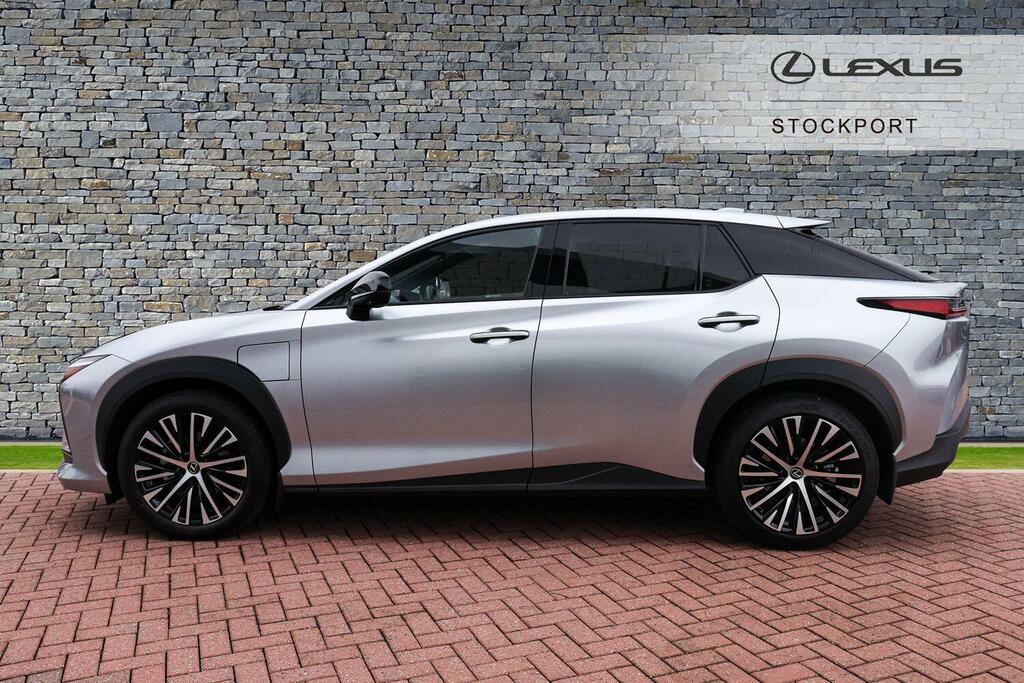 Lexus RZ 300E 71.4Kwh Premium Plus MD75DJO  #5