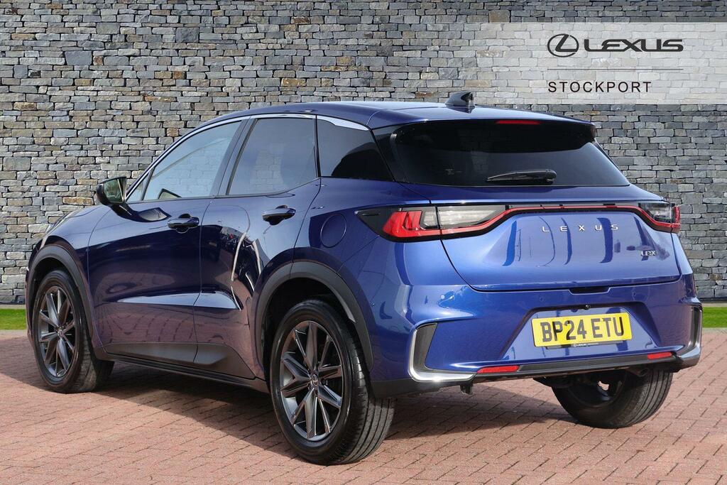 Lexus LBX 1.5 Vvt-ie Takumi E-cvt Euro 6 Ss BP24ETU Blue #4