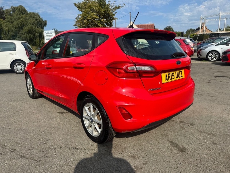 Ford Fiesta Zetec Red #4