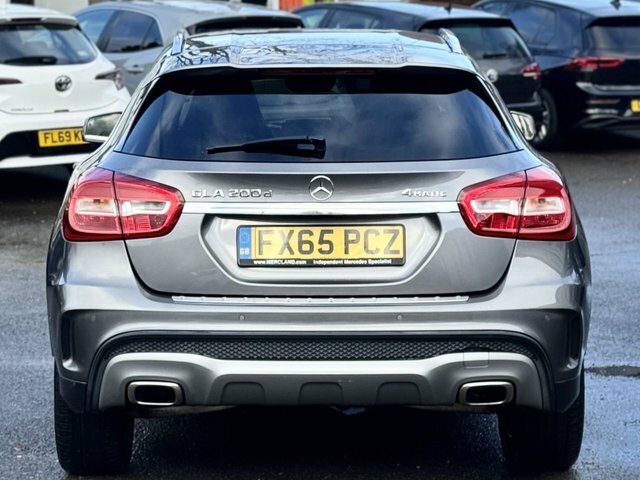 Mercedes-Benz GLA Class 2.1 Gla200d Amg Line Executive Suv 7G FX65PCZ Grey #5